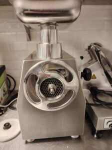 شراء أدوات مطاعم مستعملة بالرياض