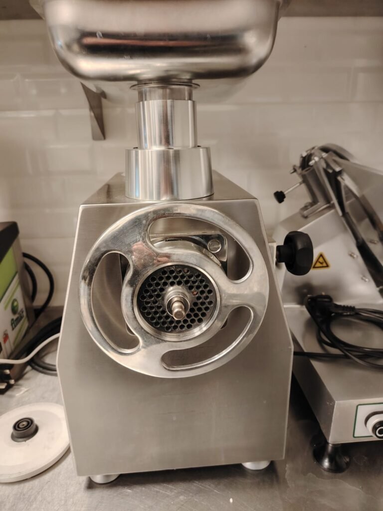 شراء أدوات مطاعم مستعملة بالرياض