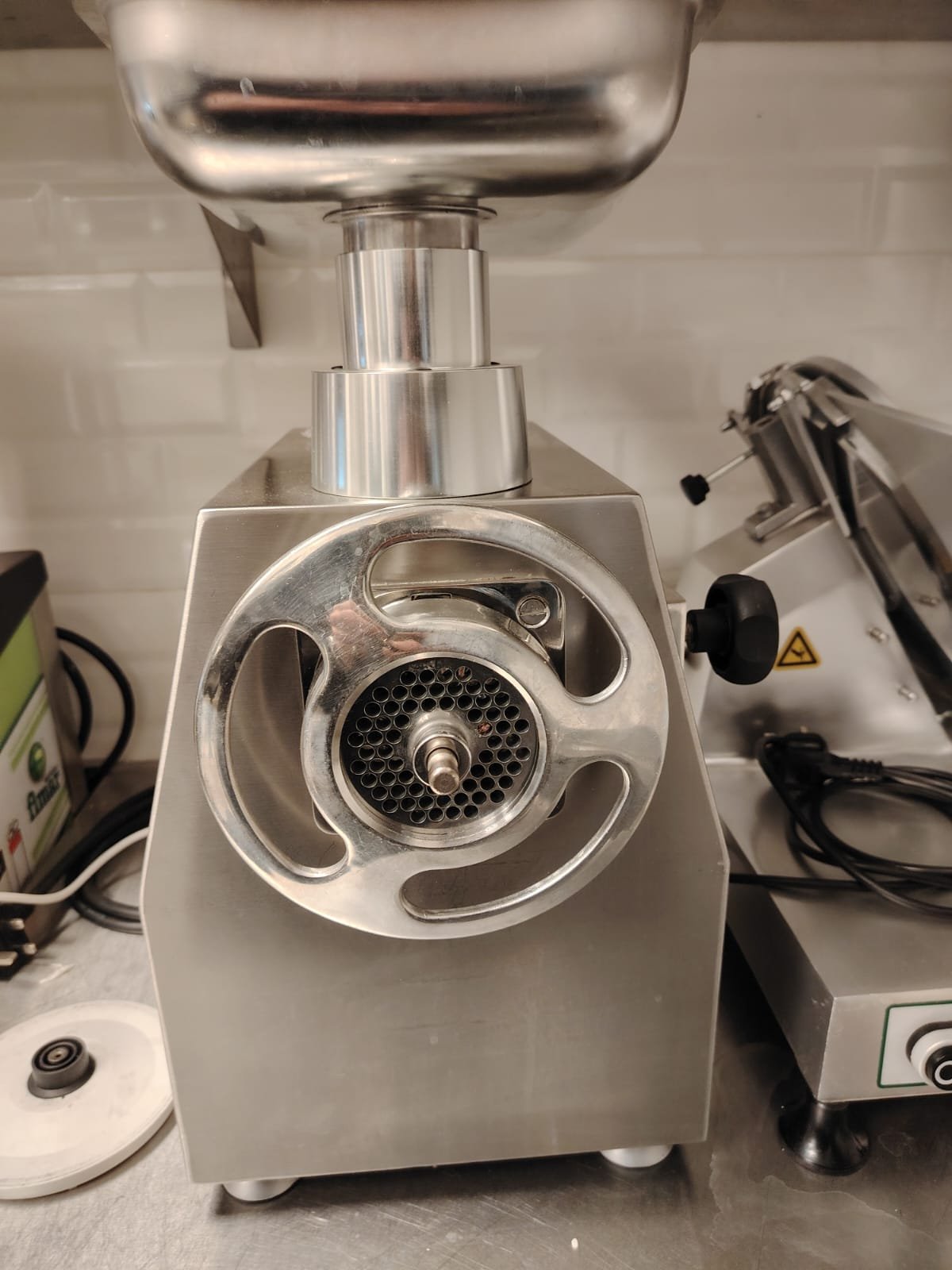 شراء أدوات مطاعم مستعملة بالرياض